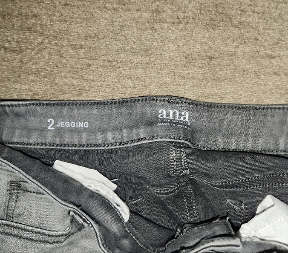 a.n.a Women's Gray Jegginga - Picture 3 of 7